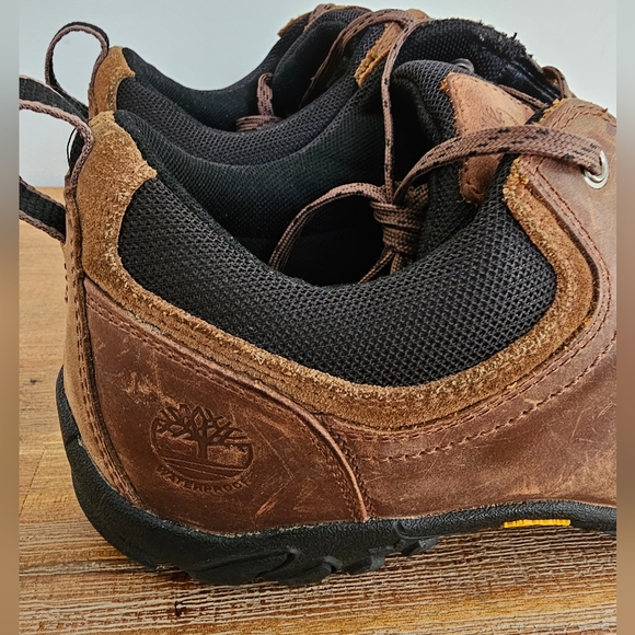 TIMBERLAND Men's Brown Earthkeepers Gorham Low Waterproof Oxford Shoes - Picture 2 of 11